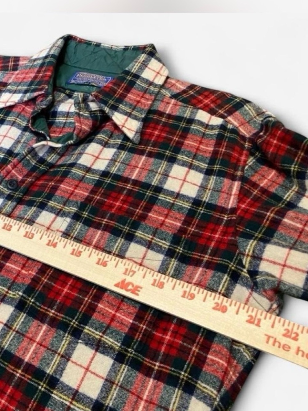 Pendleton Virgin Wool Quilt Lined Plaid Button Down USA Made Size Medium - Picture 4 of 7